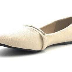 Ballerina Anna Mccoy