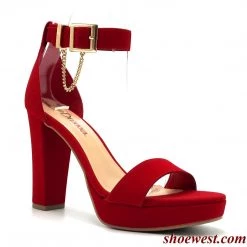 Delicious Shoes Finding Heels