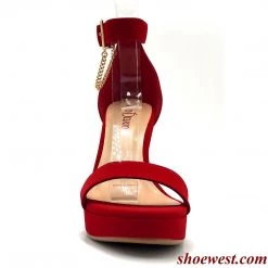 Delicious Shoes Finding Heels