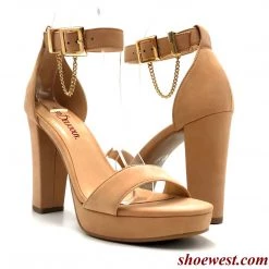 Delicious Shoes Finding Heels