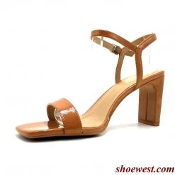 Delicious Shoes Vestia Heels