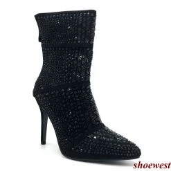 Boots Forever Link Event-98