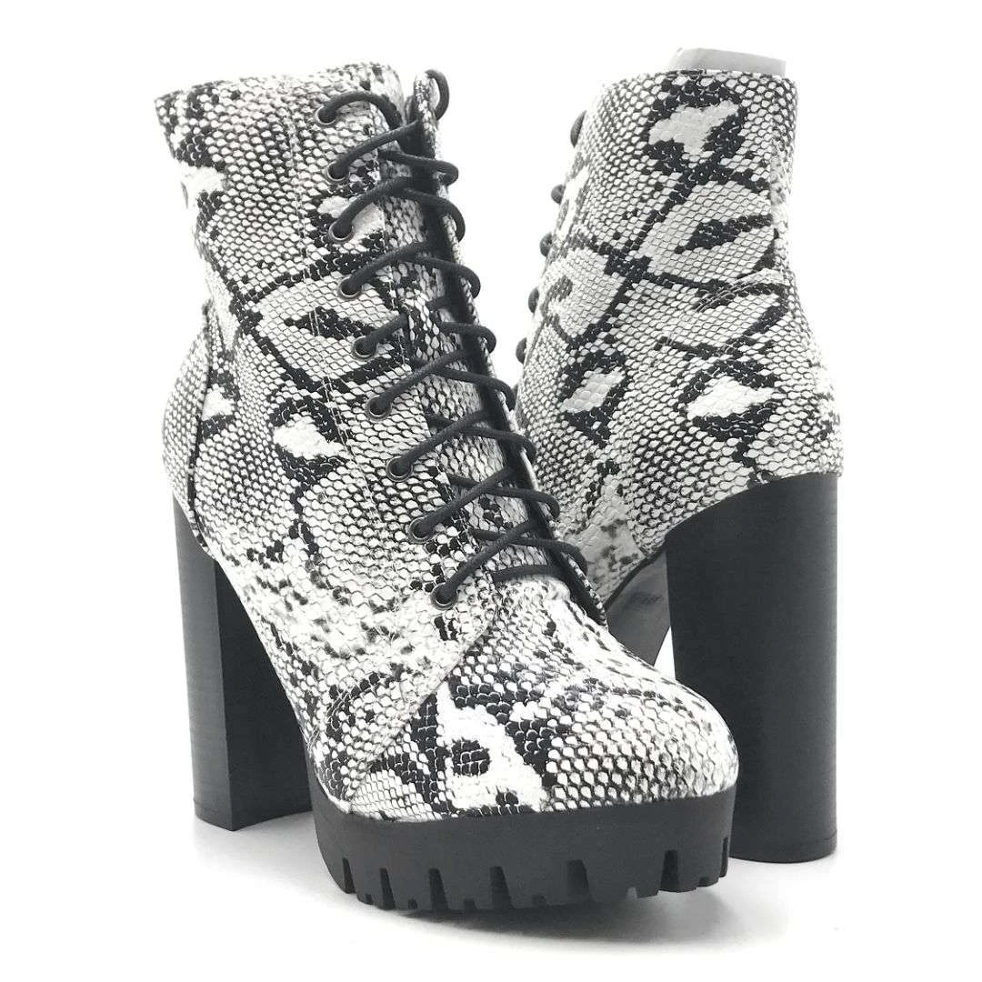 Legend Veronica-10 Boots 9 Legend Veronica-10 Boots