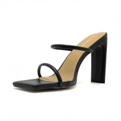 Heels Lemonade Highland