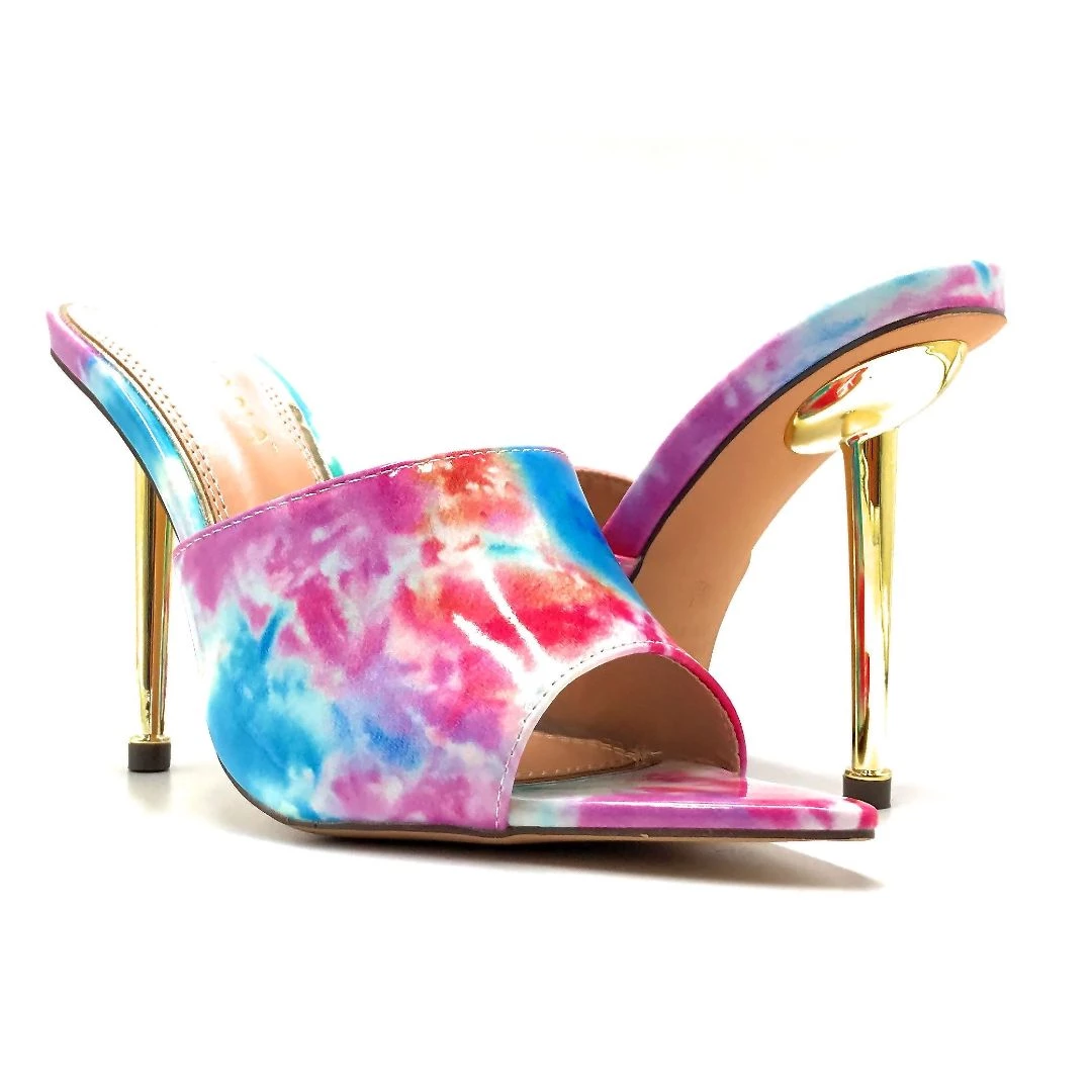 Liliana Banks-4 14 Liliana Banks-4