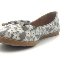 Machi Yeena Ballerina