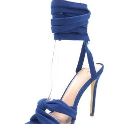 Olivia Jaymes Kiss Heels