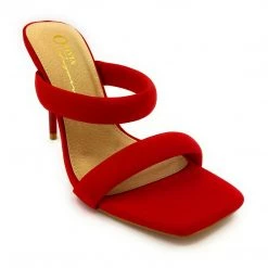 Olivia Jaymes Roxie Heels