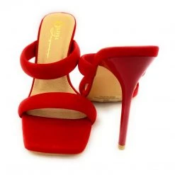 Olivia Jaymes Roxie Heels