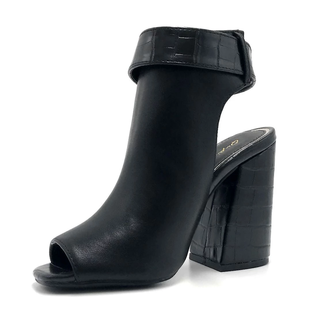 Qupid Cage-21 5 Qupid Cage-21