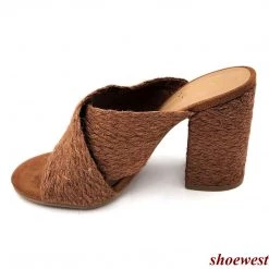 Qupid Lake-75A Heels