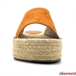 Shoe Republic Anitta