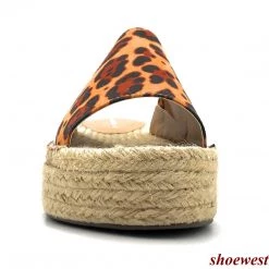 Shoe Republic Anitta