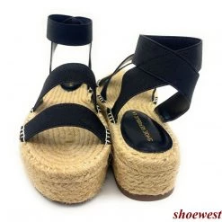 FLAT-SANDALS Shoe Republic Gisella