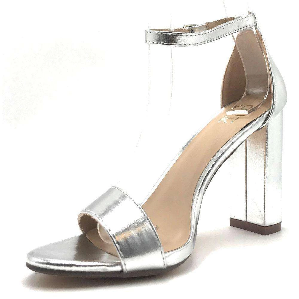 Heels Yoki Carrason-05 21 Heels Yoki Carrason-05